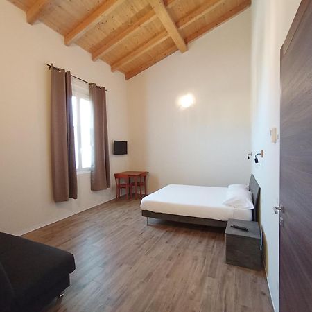 Casa Nel Borgo Di Capraia مونتيلوبو فيورنتينو المظهر الخارجي الصورة