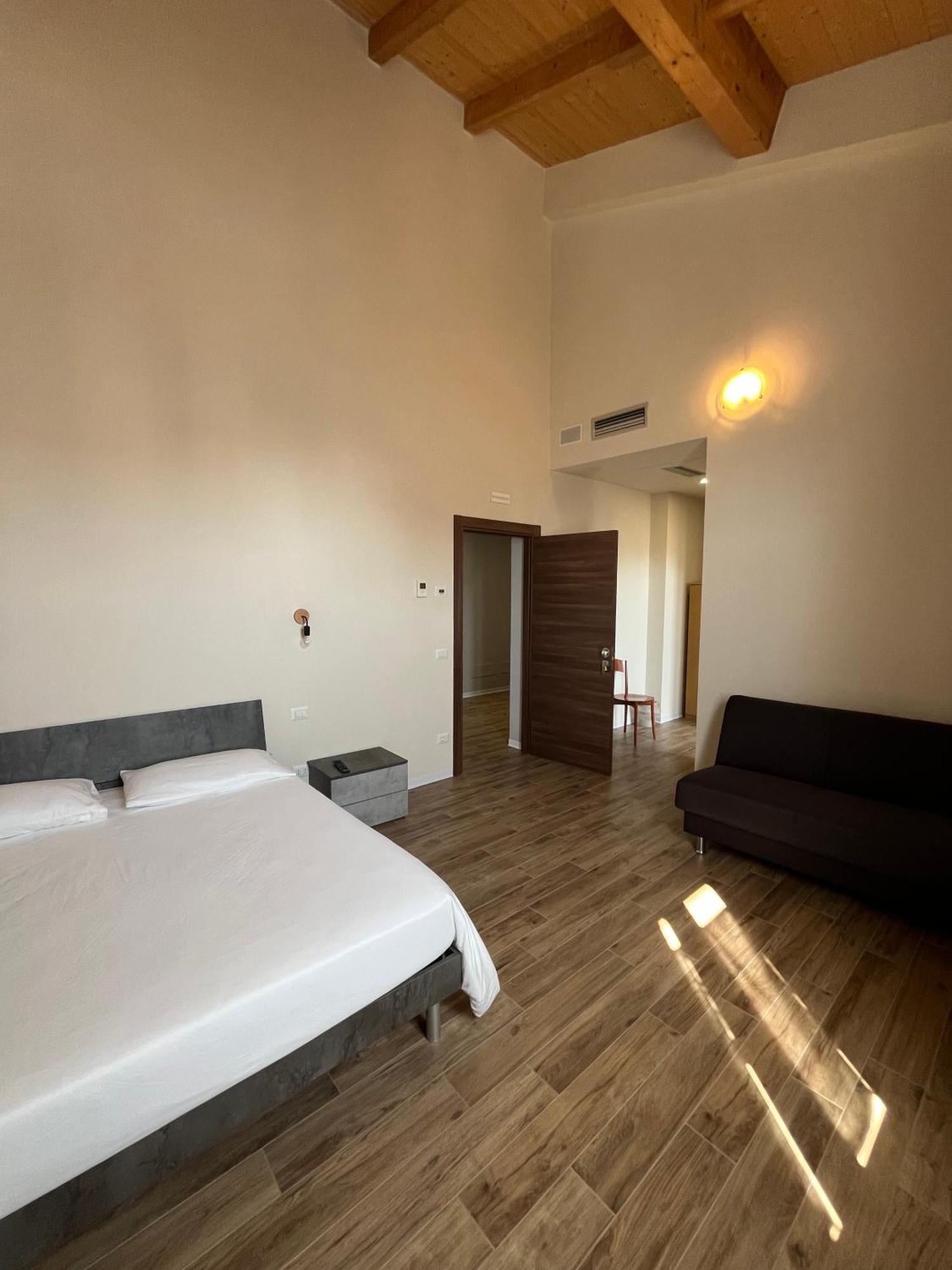 Casa Nel Borgo Di Capraia مونتيلوبو فيورنتينو المظهر الخارجي الصورة